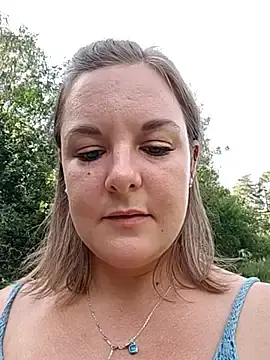 Stripchat Live Sex of SwedishJennifer