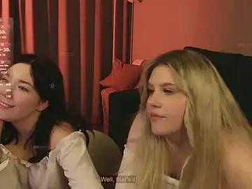 Stripchat Watch Live Sex Cams of velourrra