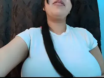 Stripchat Adult Webcam of CarolineBrunx