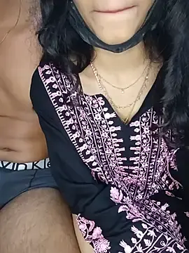 Stripchat Sex Cam of DaizyDanny