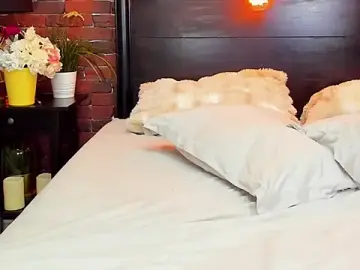 Stripchat Watch Live Sex Cams of ChristynaRoss