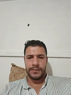Stripchat Live Sex Cam of batman72222