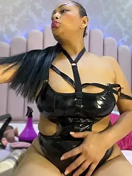 Stripchat Watch Live Sex Cams of sofia_xxx02