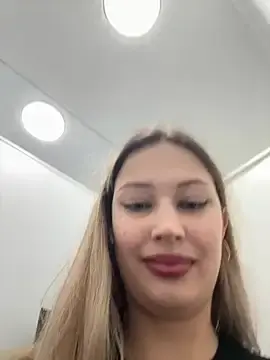 Stripchat Watch Live Sex Cams of blonde_exe