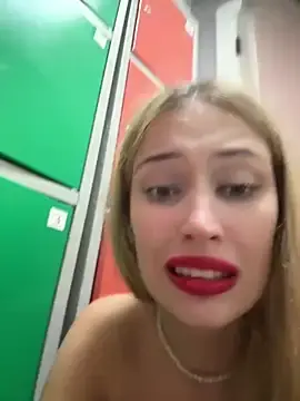 Stripchat Adult Webcam of blonde_exe