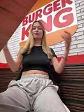 Stripchat Best live sex cam show of blonde_exe