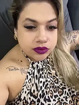 Stripchat Best Webcam of kahreal