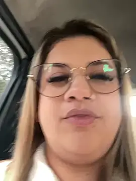 Stripchat Sex Cam of kahreal