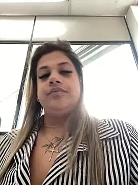 Stripchat Best Webcam of kahreal