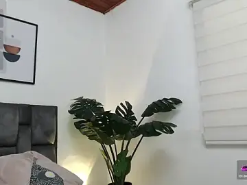 Stripchat Free Porn Cam of samy_l
