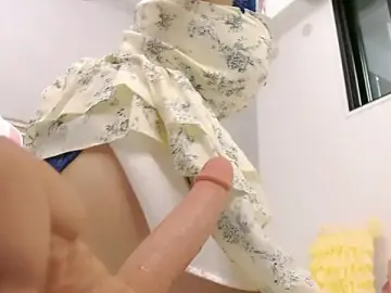 Stripchat Watch Live Sex Cams of -minami-