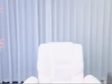 Stripchat Live Sex Cam of Tiantian9191