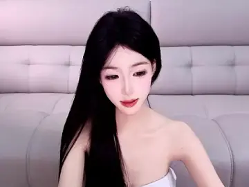 Stripchat Live Sex Cam of Tiantian9191