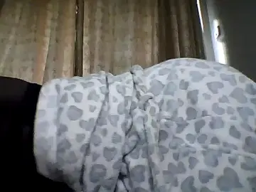 Stripchat Live Sex of cutiebreey