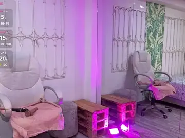 Stripchat Live Sex Cam of iam_sammy_01