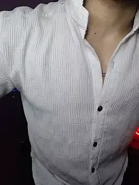 Stripchat Live Sex of roxiii_