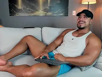 Stripchat Adult Webcam of ApoloMakris