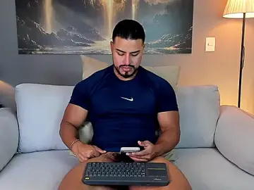 Stripchat Best live sex cam show of ApoloMakris