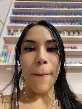 Stripchat Adult Webcam of Naatalia