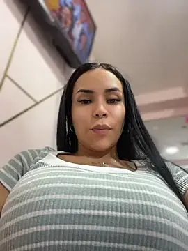 Stripchat Live Porn of Naatalia
