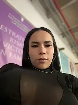 Stripchat Free Live Porn of Naatalia
