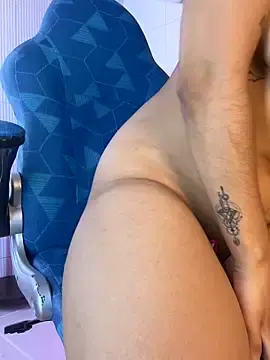 Stripchat Free Live Porn of Jenifer_Lux