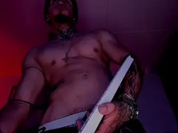 Stripchat Best live sex cam show of the_beast_master_