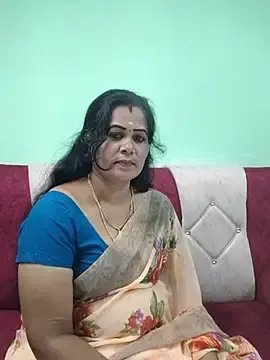 Stripchat Sex Chat of tamilaruvi