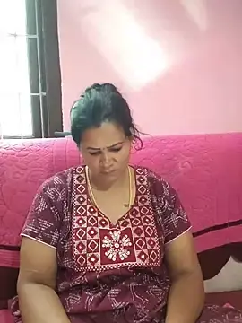 Stripchat Adult Webcams of tamilaruvi