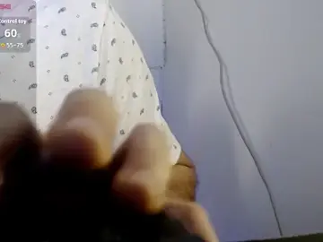 Stripchat Sex Cam of Damian_Dusk