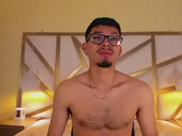 Stripchat Best live sex cam show of Jaxon_Carter