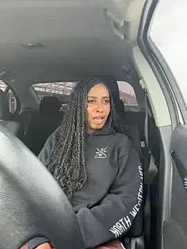 Stripchat Sex Cam of Your_Paris