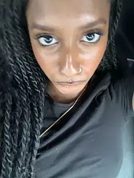 Stripchat Watch Live Sex Cams of Your_Paris