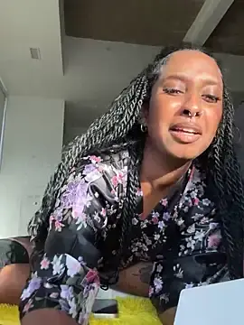 Stripchat Live Sex of Your_Paris
