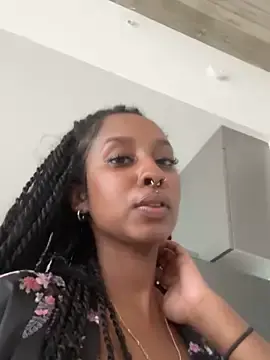 Stripchat Best live sex cam show of Your_Paris