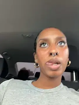 Stripchat Live Sex of Your_Paris