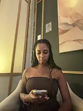 Stripchat Free Live Porn of Your_Paris