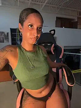 Stripchat Free Live Porn of Your_Paris