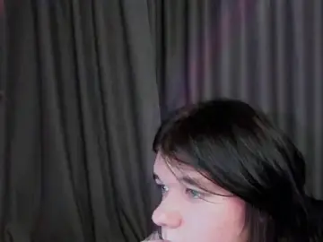 Stripchat Adult Webcam of softcollision