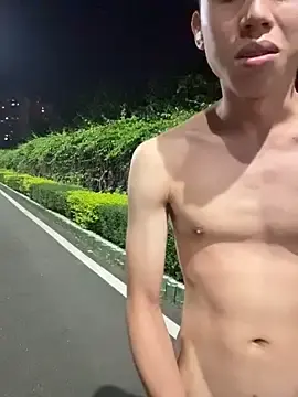 Stripchat Nude Webcam of Benson18y