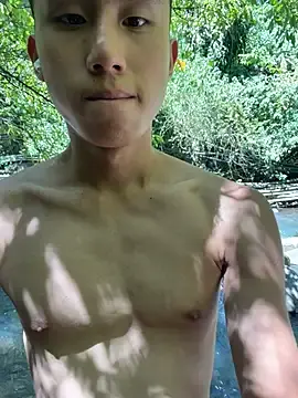 Stripchat Free Live Porn of Benson18y