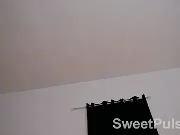 Stripchat Adult Webcam of SweetPulse