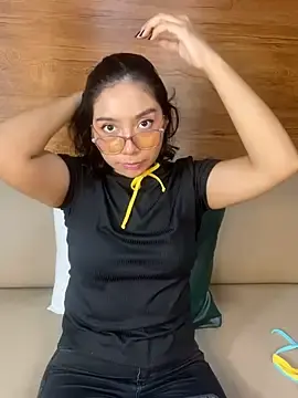 Stripchat Private Sex Chat of YumiGummy