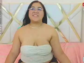 Stripchat Nude Webcam of Kimmy-Bellari