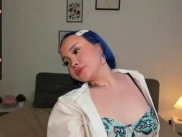 Stripchat Free Porn Cam of pink_medi1