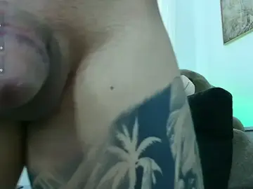 Stripchat Adult Webcam of _DylanGreen