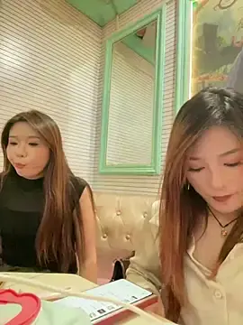 Stripchat Best live sex cam show of elleShow