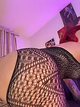 Stripchat Watch Live Sex Cams of zafiro_mo0n