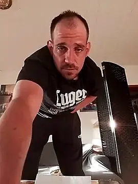 Stripchat Live Sex Cam of Codymc89