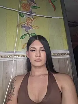 Stripchat Watch Live Sex Cams of MiaDaniella__